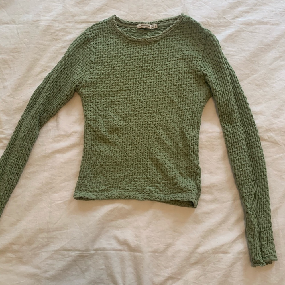 Cropped long sleeve shirt